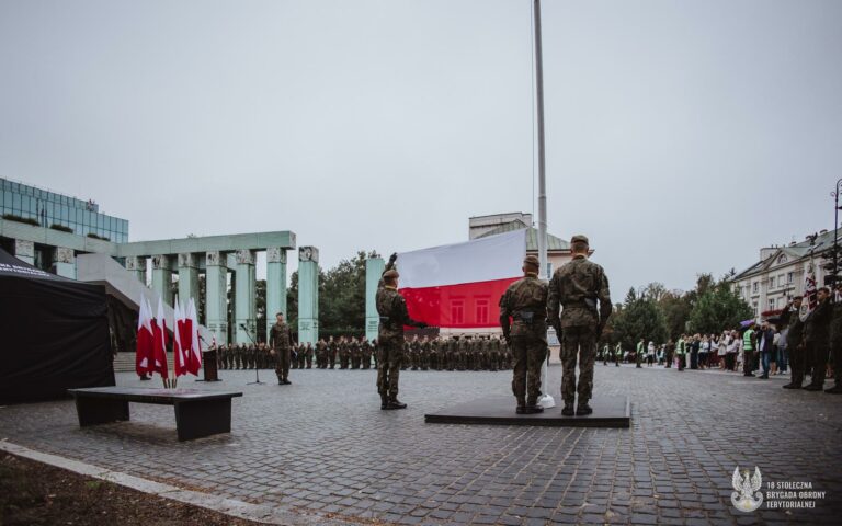 Przysięga wojskowa żołnierzy 18. Stołecznej Brygady Obrony Terytorialnej