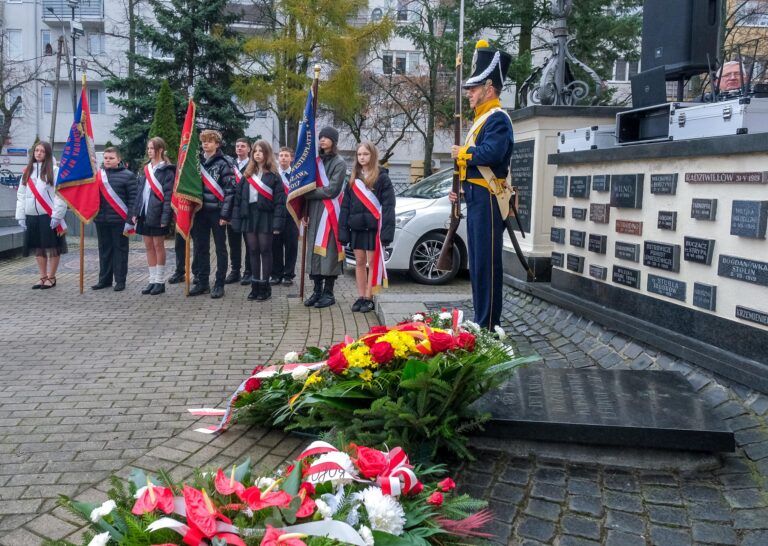 107. ROCZNICA ODZYSKANIA PRZEZ POLSKĘ NIEPODLEGŁOŚCI W REMBERTOWIE