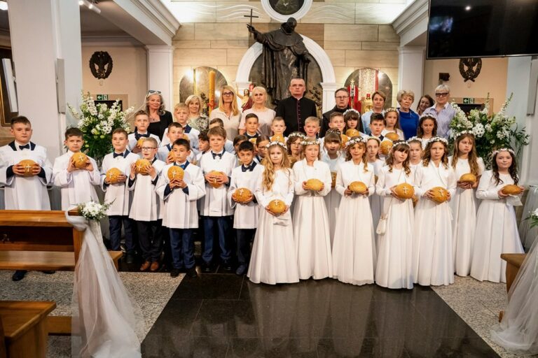UROCZYSTOŚĆ I KOMUNII ŚWIĘTEJ
